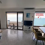 Apartmán под наем 4-стаен с изумителна фронтална гледка море, Sun Coast влас Sveti Vlas