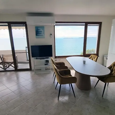 Apartment под наем 4-стаен с изумителна фронтална гледка море, Sun Coast влас Sweti Wlas