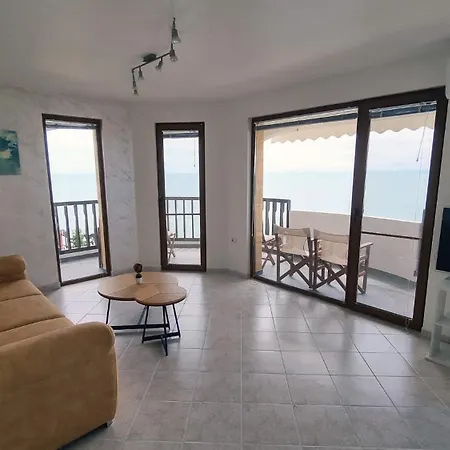 شقة под наем 4-стаен с изумителна фронтална гледка море, Sun Coast влас *